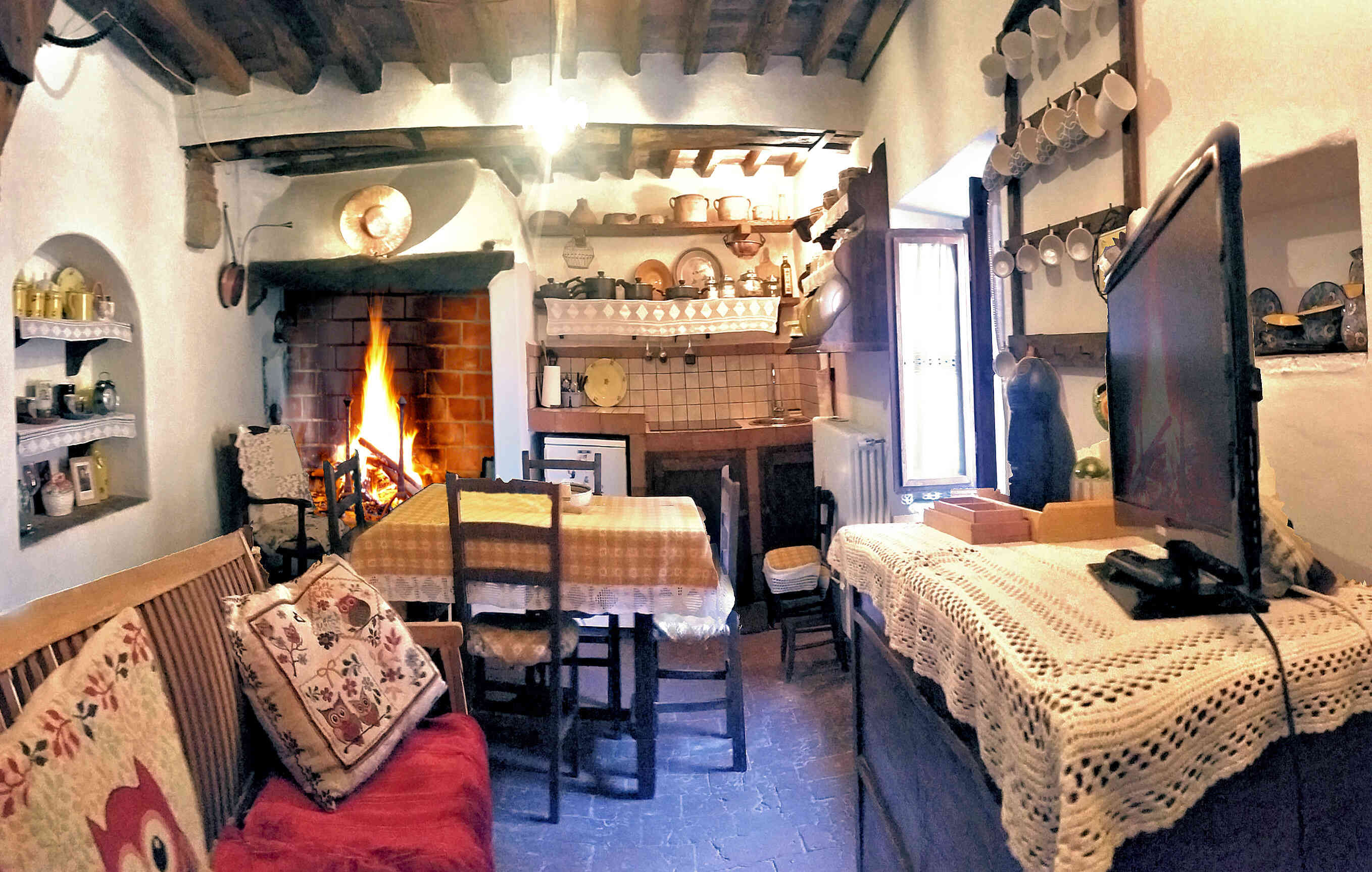 dining room and kitchen casa castello