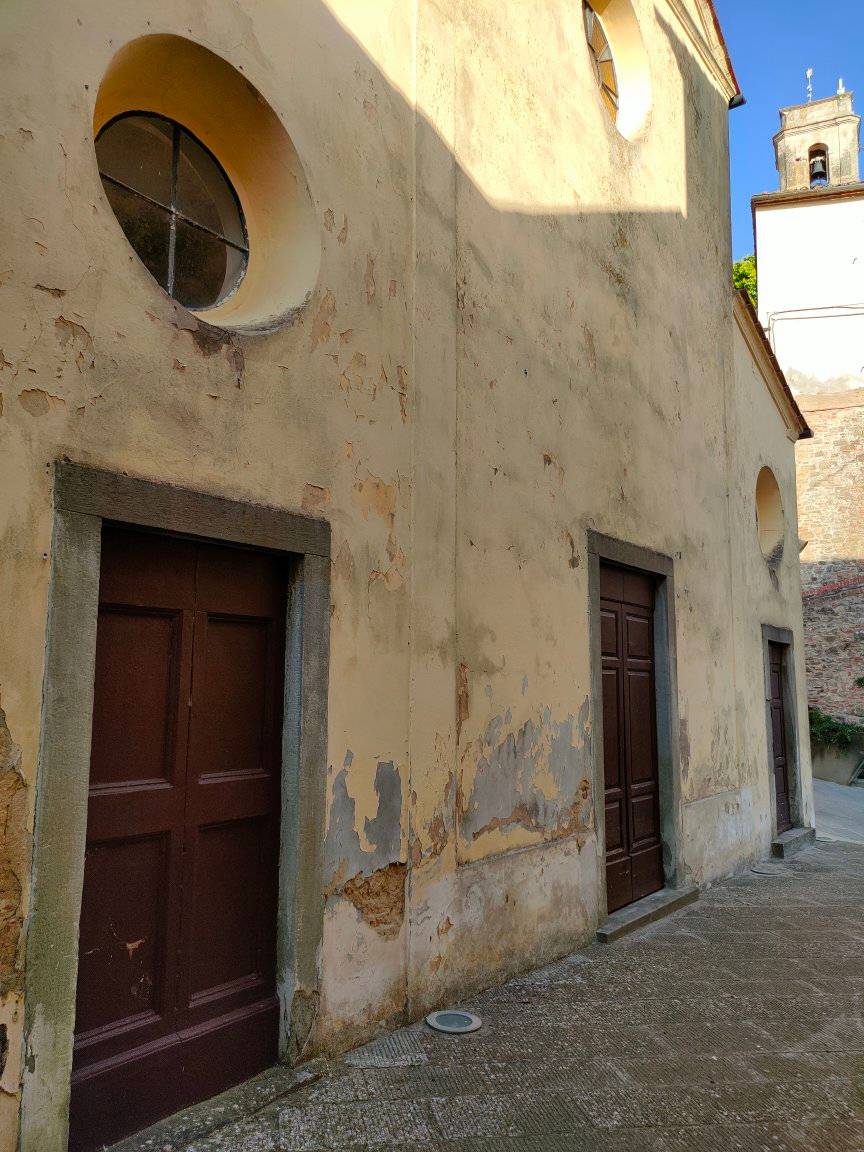 Entrance to the Chiesa della Madonna delle Grazie 2