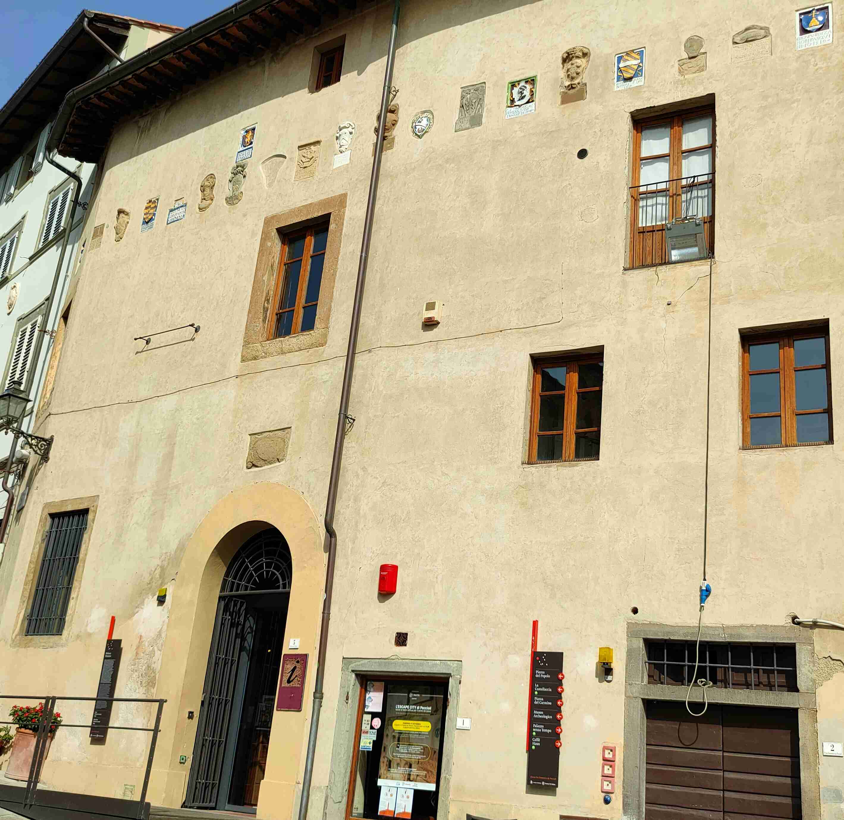 Palazzo Pretorio3