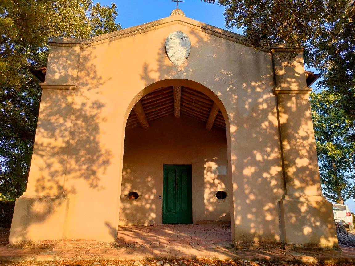 Fotografia attuale chiesa delle serre